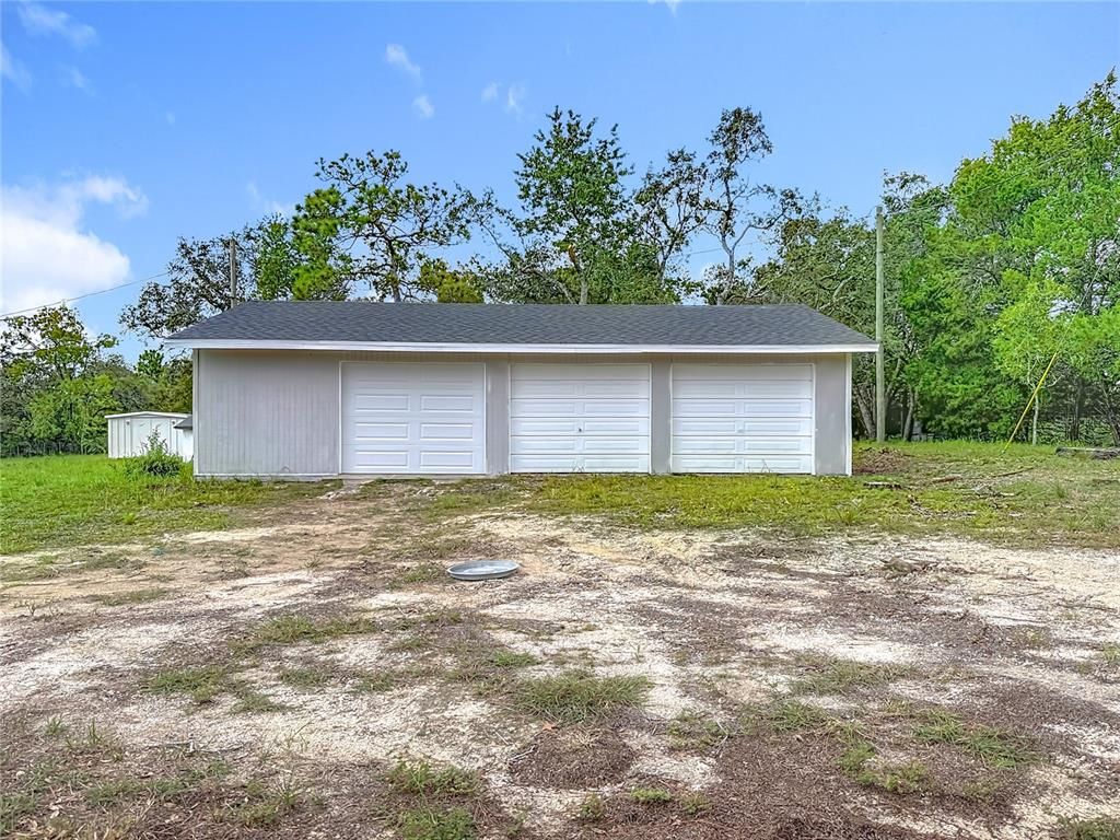 Backyard, Detached Garage, Exterior