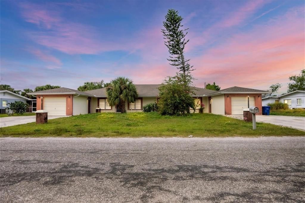 Attached, Backyard, Exterior, Facade, Ranch