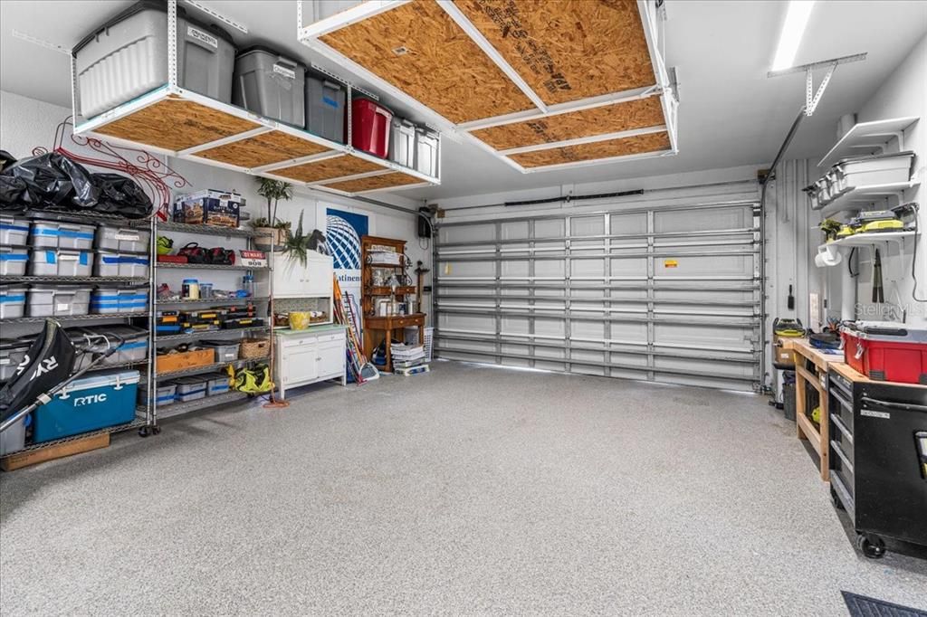 Garage, Interior