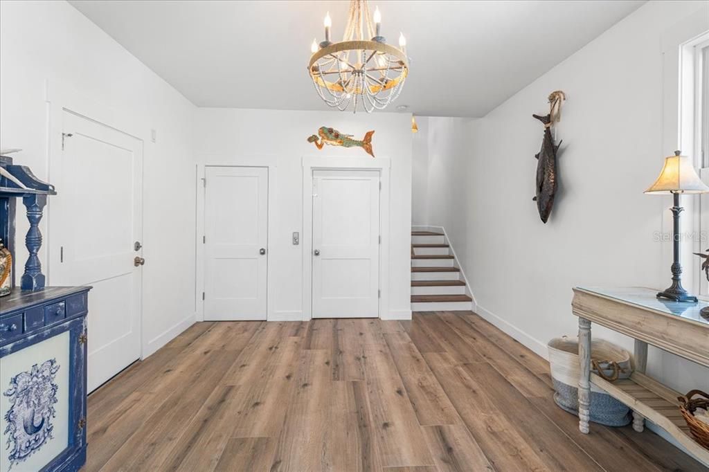 Chandelier, Interior, Wood Texture Flooring