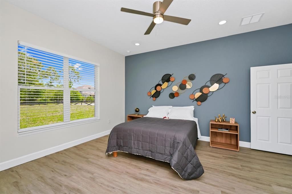 Bedroom, Interior, Recessed Lighting, Wood Texture Flooring