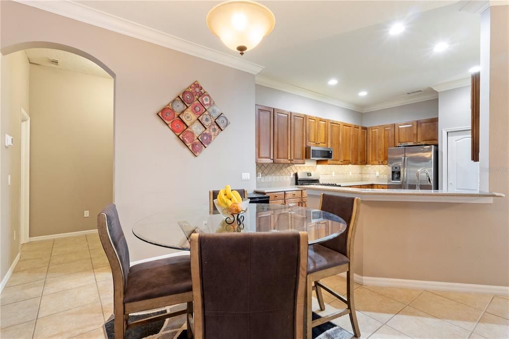 Dining room, Interior, Kitchen, Recessed Lighting, Stainless Steel Appliances