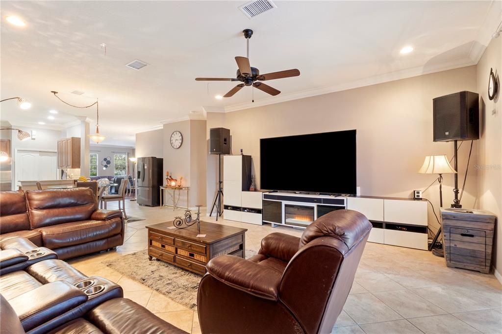 Dining room, Interior, Kitchen, Living room, Pendant Lights, Recessed Lighting