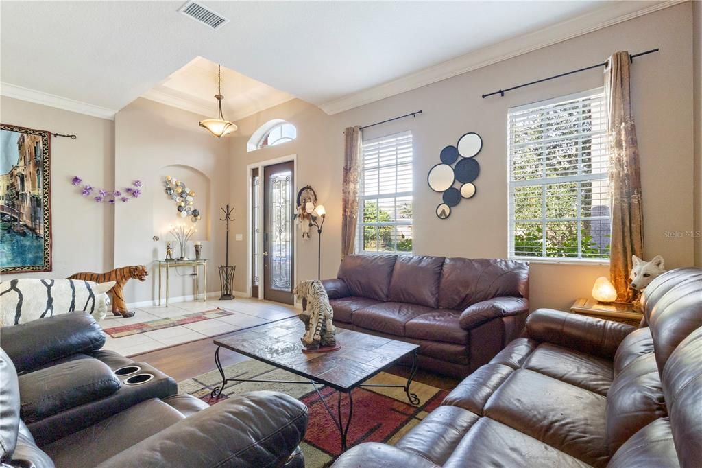 Interior, Living room, Pendant Lights, Wood Texture Flooring