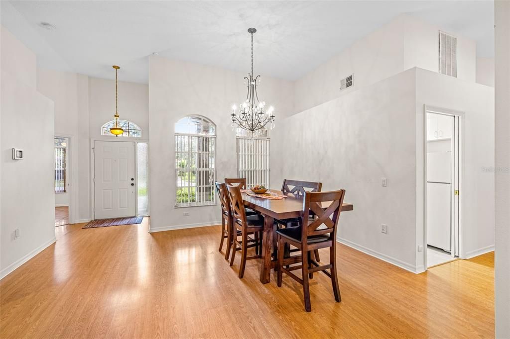 Chandelier, Dining room, Interior, Pendant Lights, Wood Texture Flooring