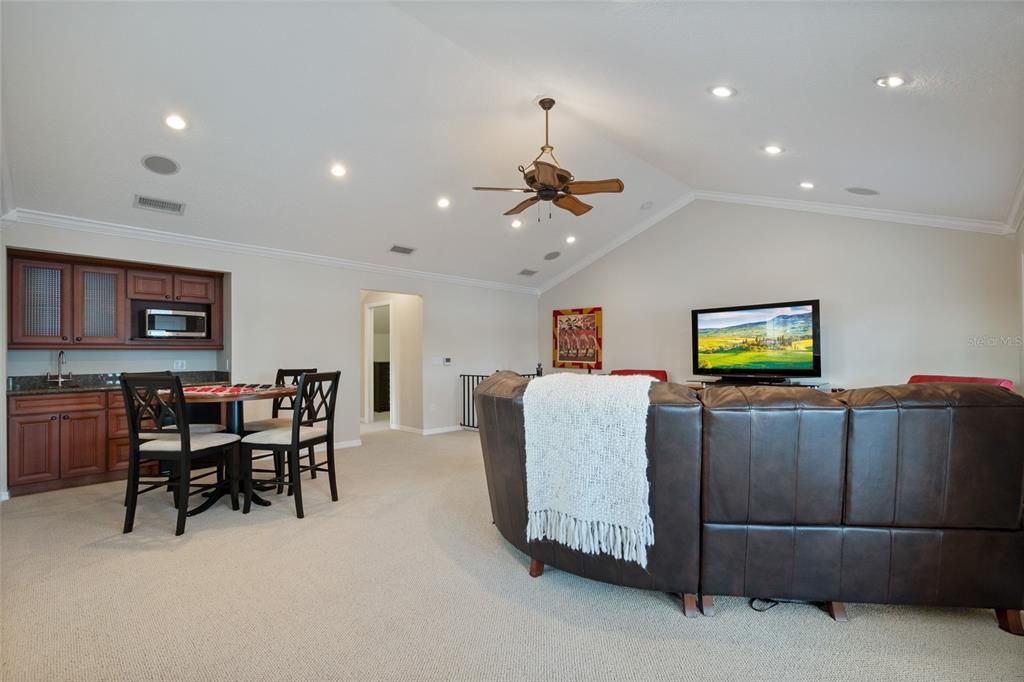 Dining room, Interior, Kitchen, Living room, Recessed Lighting