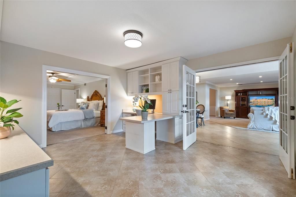 Bedroom, Interior, Recessed Lighting