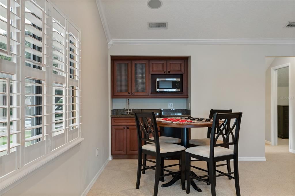 Dining room, Interior