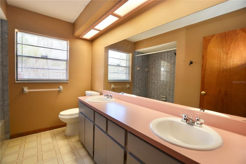 Bathroom, Dual Sink Vanities, Interior