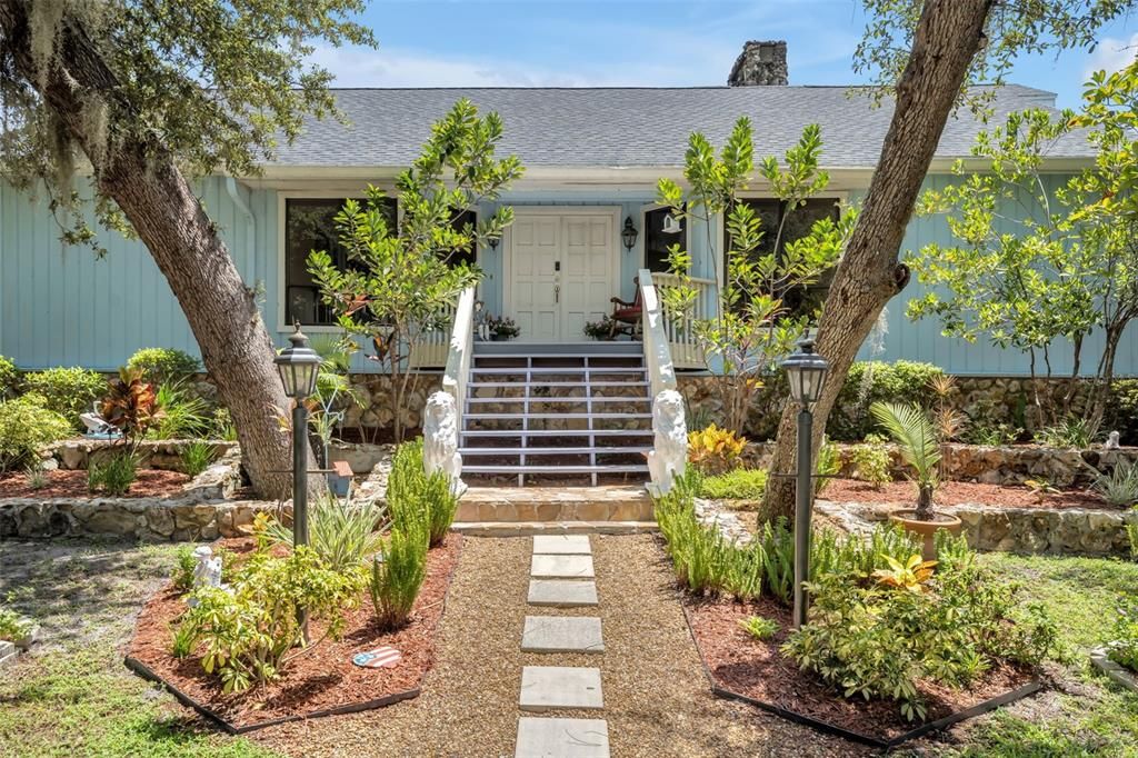 Exterior, Facade, Cape Cod