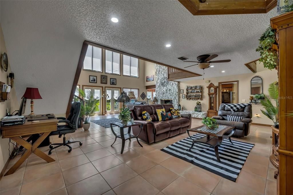 Home Office, Interior, Living room, Recessed Lighting