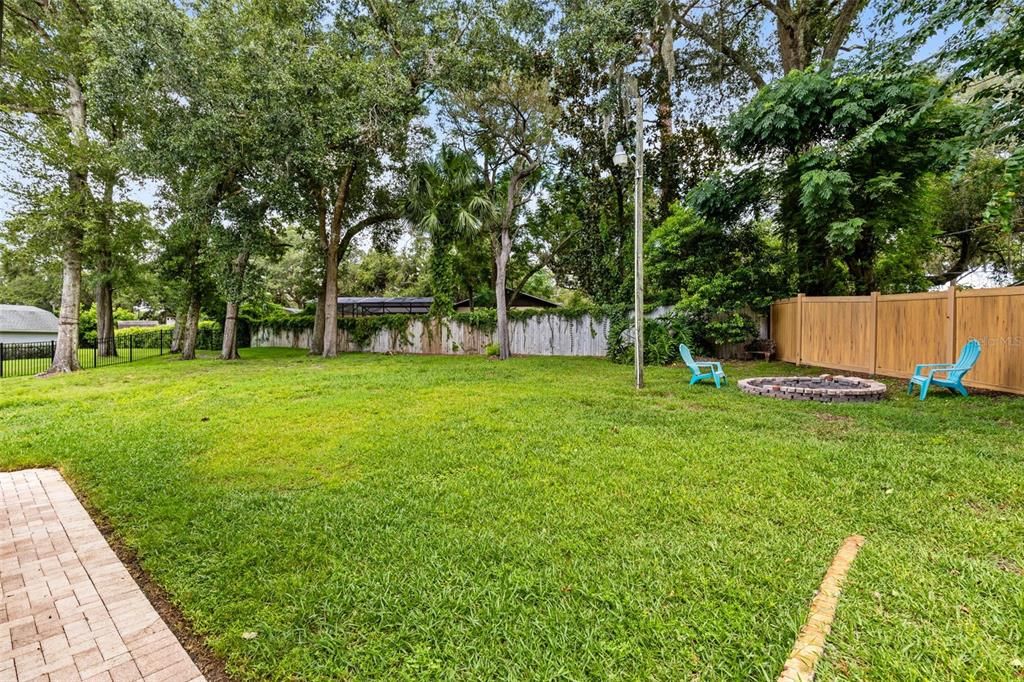 Backyard, Exterior