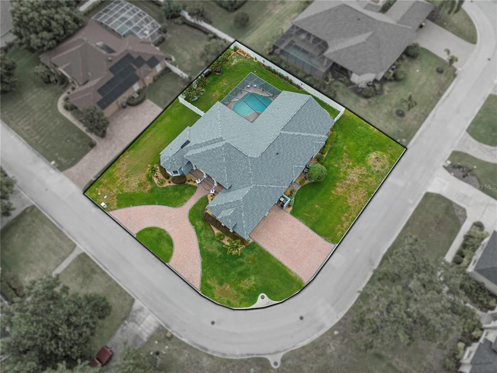 Exterior, Drone