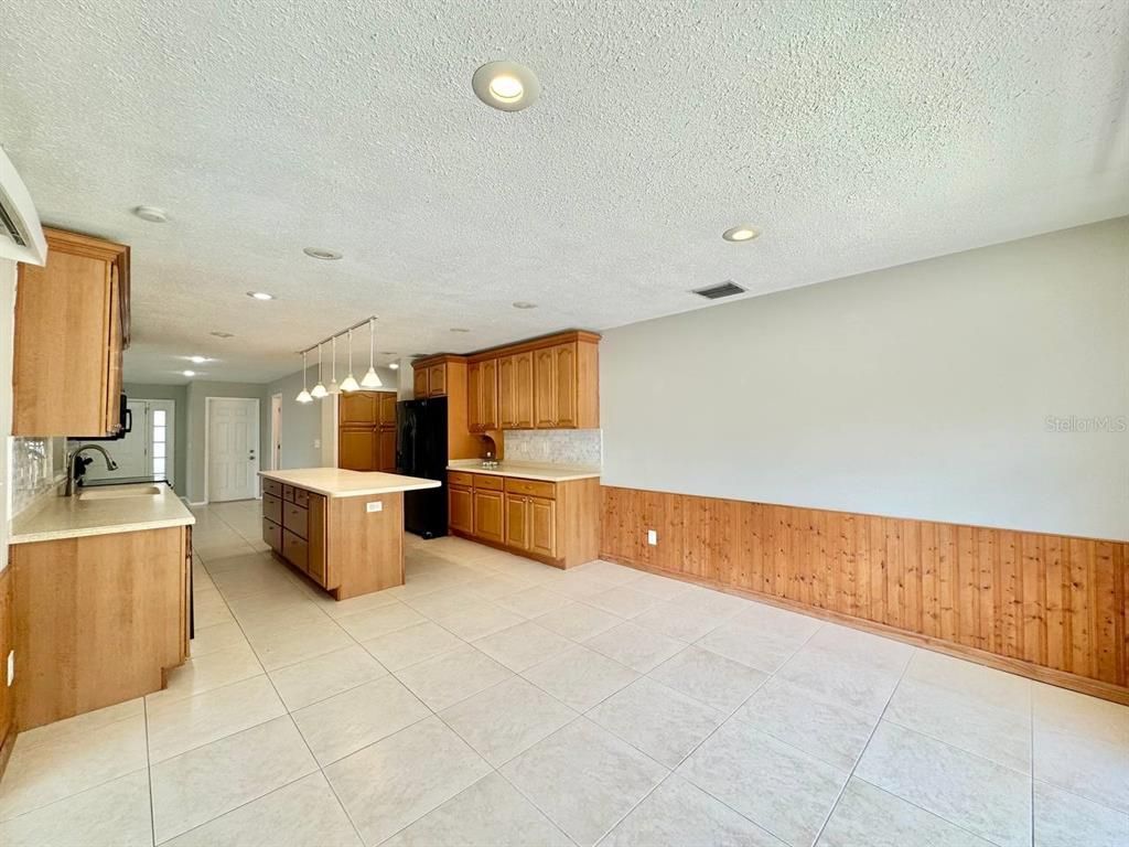 Interior, Kitchen, Pendant Lights, Recessed Lighting