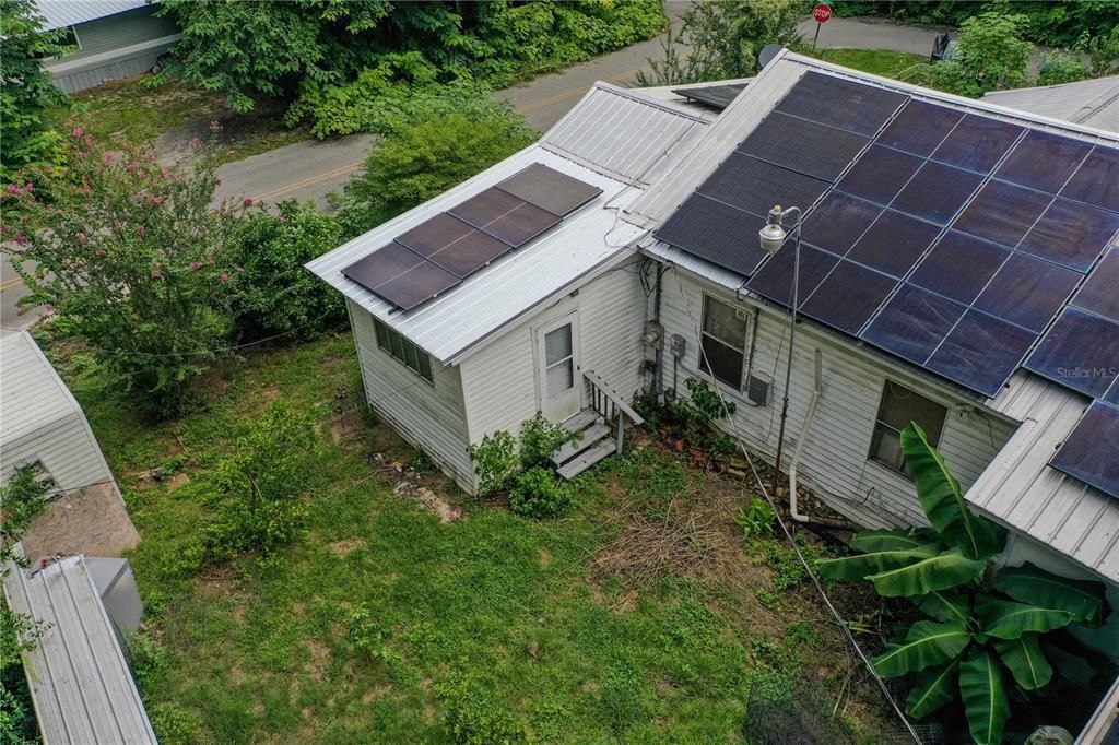 Exterior, Drone