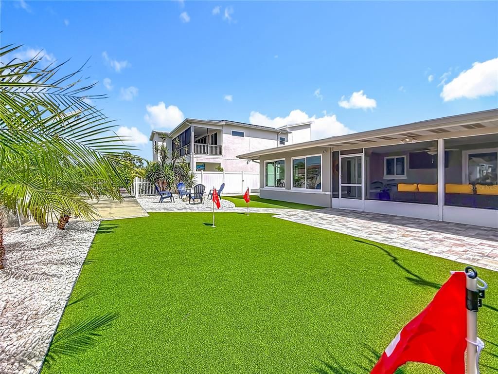 Backyard, Exterior