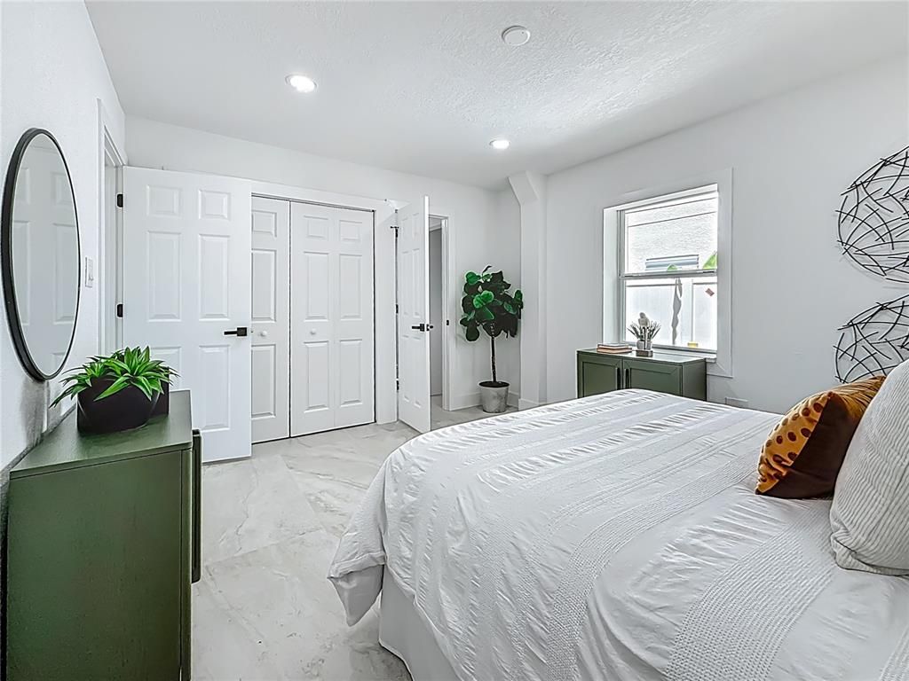Bedroom, Interior, Marble, Recessed Lighting