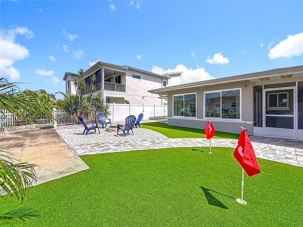 Backyard, Exterior
