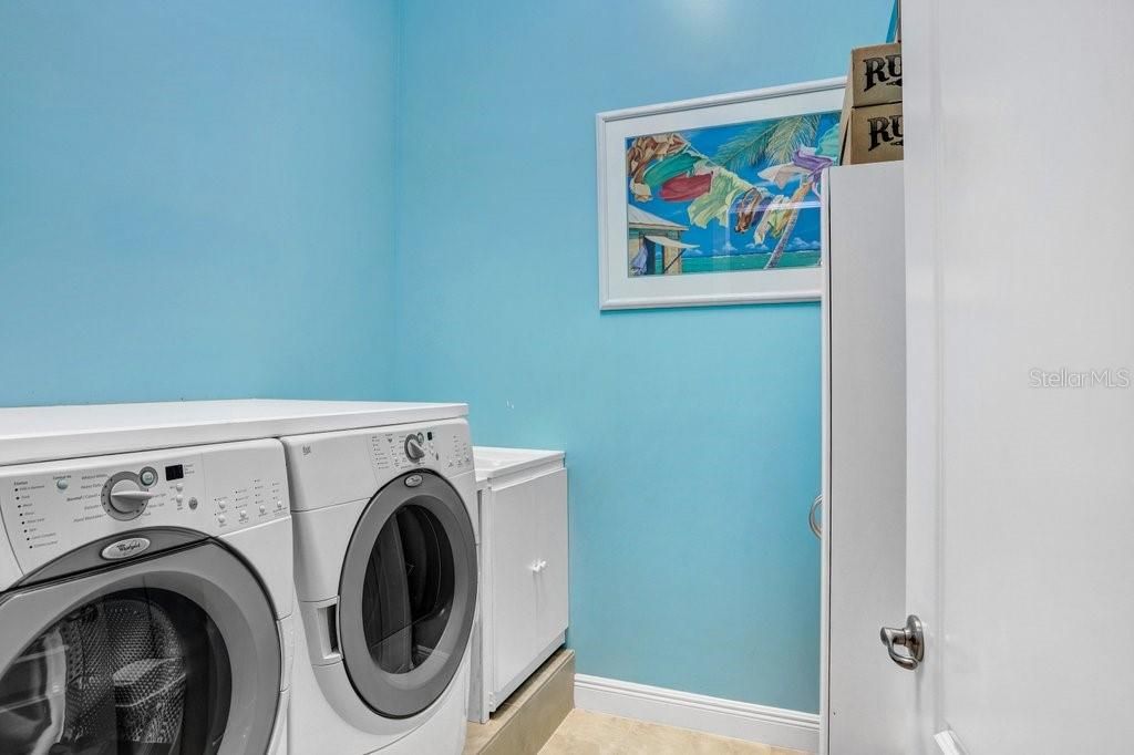 Interior, Washer