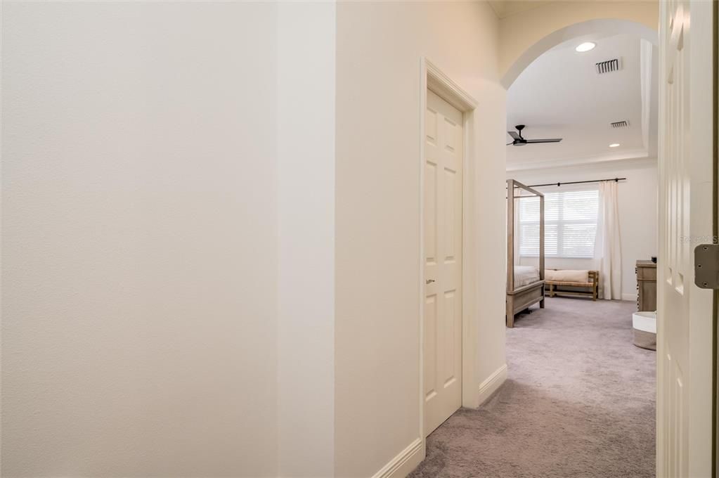 Interior, Recessed Lighting