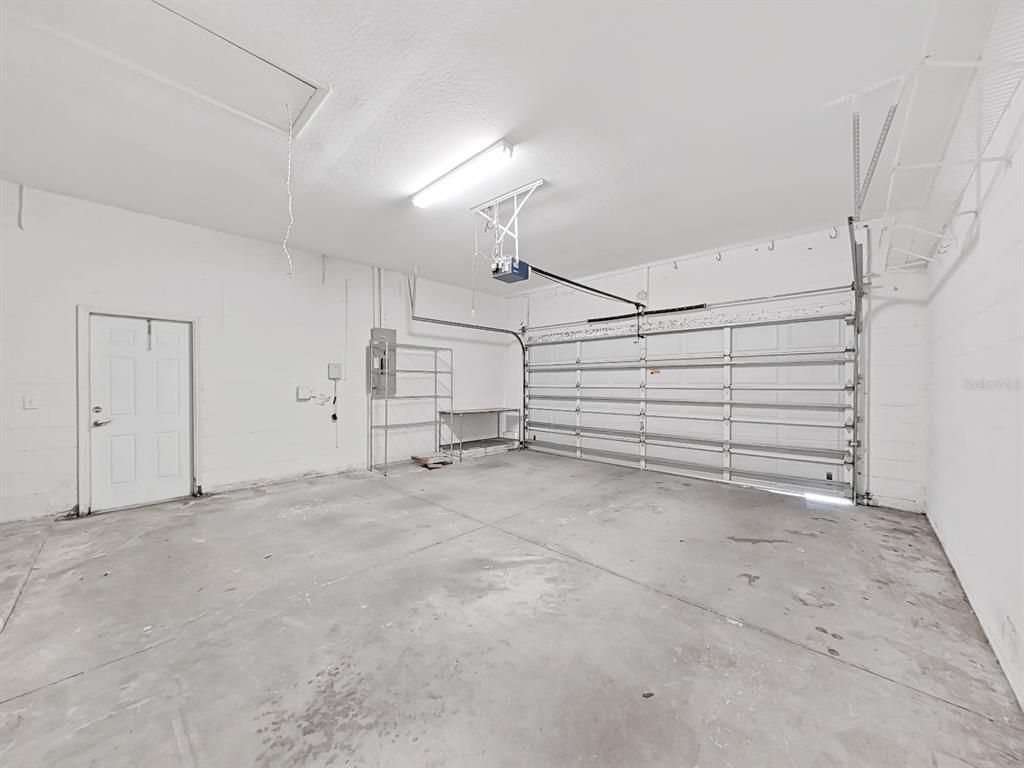 Garage, Interior