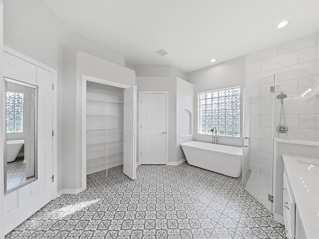 Bathroom, Dual Sink Vanities, Free Standing Baths, Glass Shower, Interior, Recessed Lighting