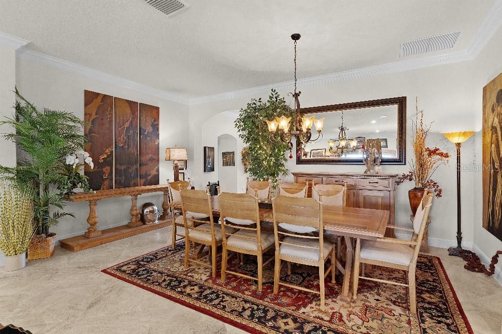 Chandelier, Dining room, Interior