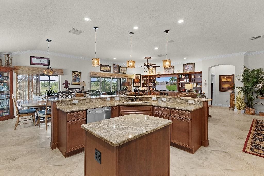 Dining room, Interior, Kitchen, Pendant Lights, Recessed Lighting