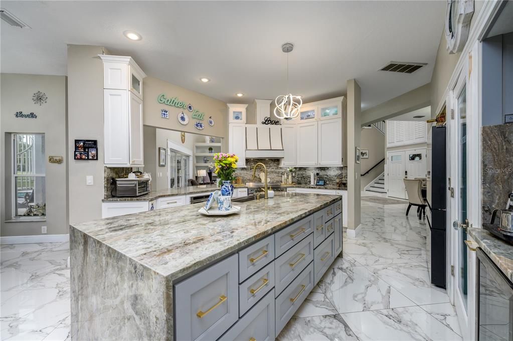 Interior, Kitchen, Marble, Pendant Lights, Recessed Lighting
