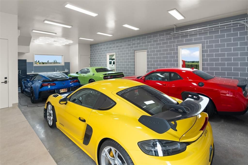 Garage, Interior, Recessed Lighting