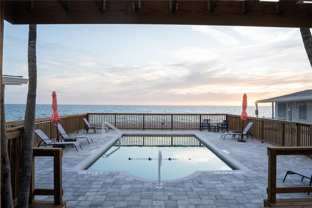 Exterior, Pool, Water