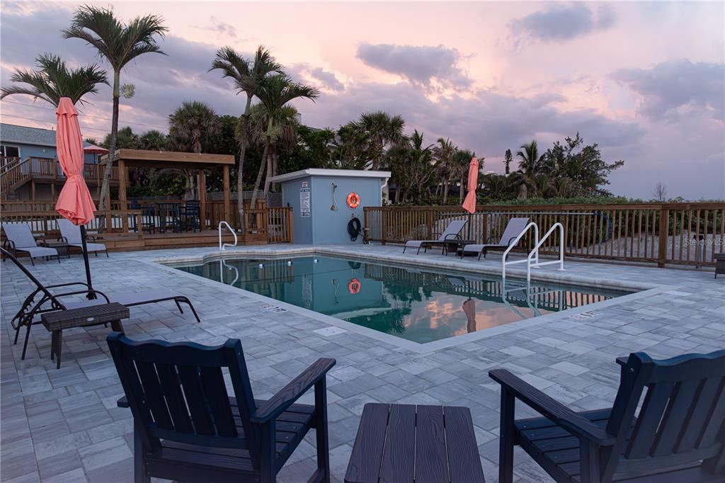 Exterior, Pool