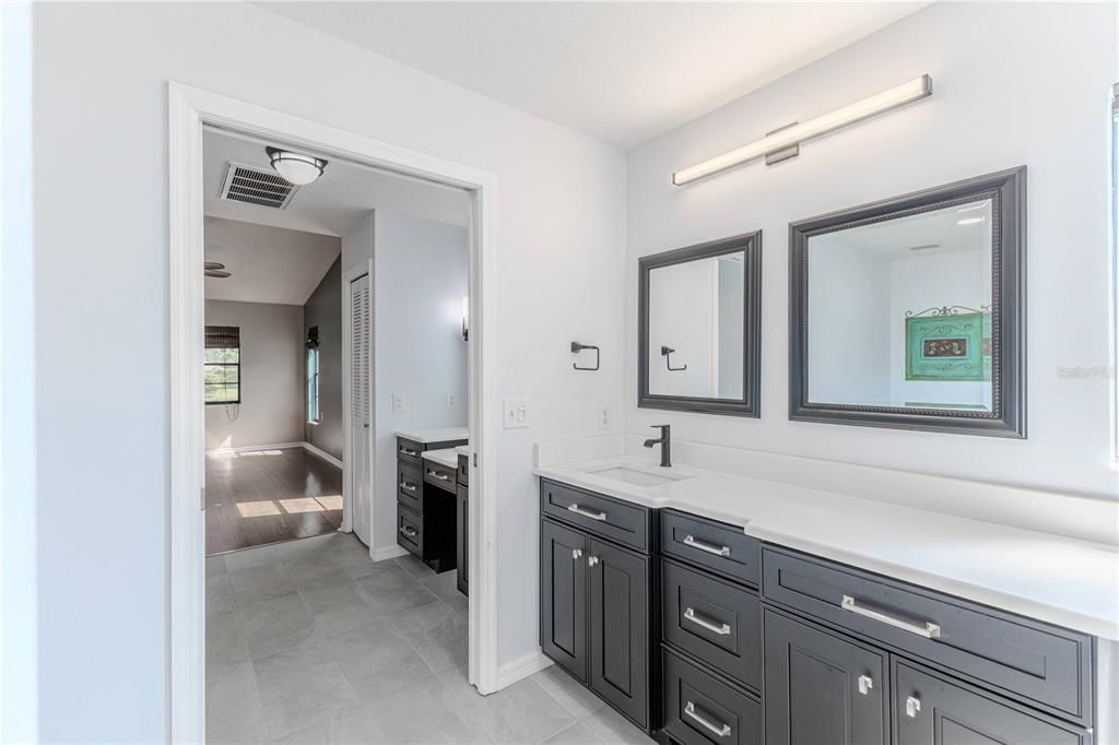 Bathroom, Dual Sink Vanities, Interior