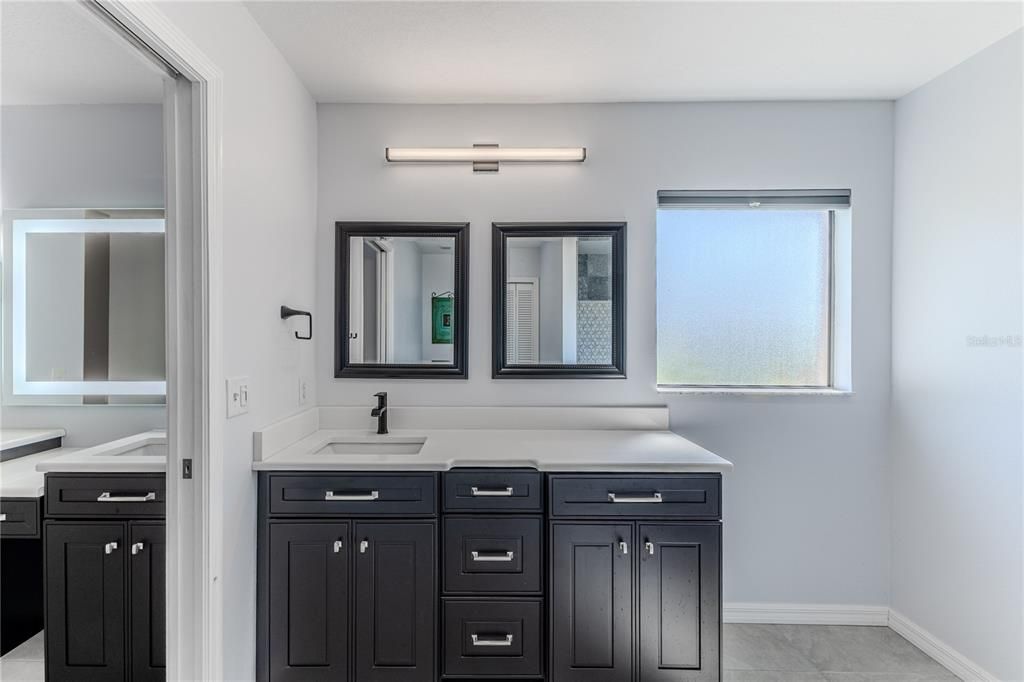 Bathroom, Dual Sink Vanities, Interior