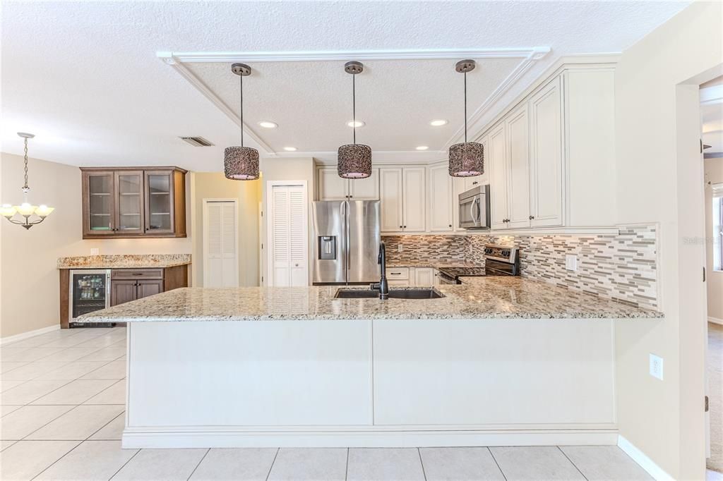 Interior, Kitchen, Pendant Lights, Recessed Lighting, Stainless Steel Appliances