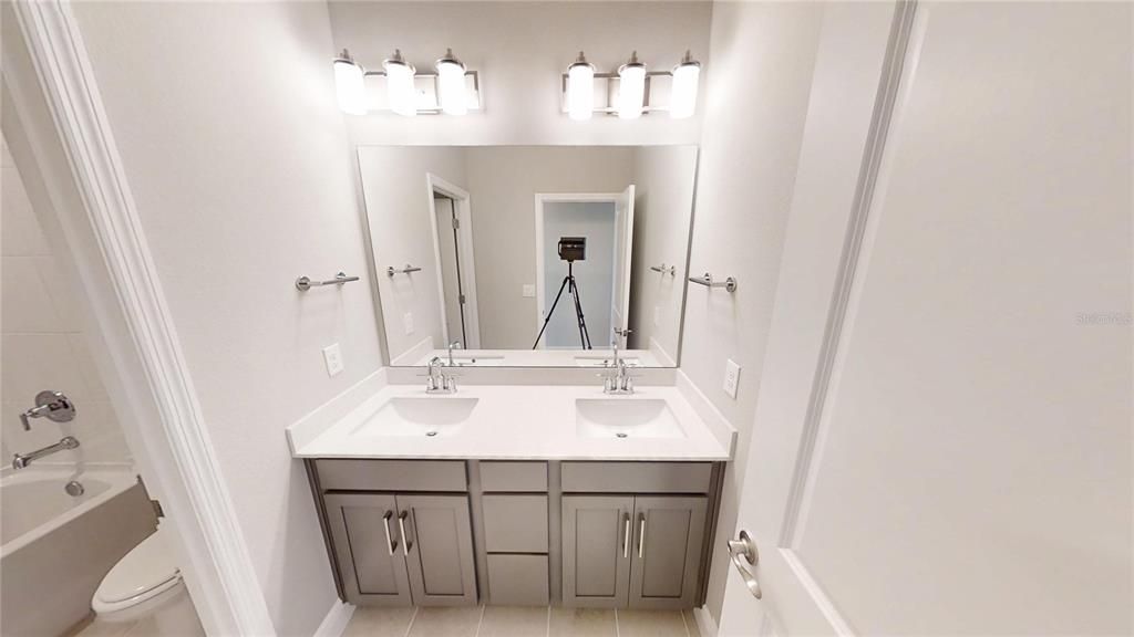 Bathroom, Dual Sink Vanities, Interior