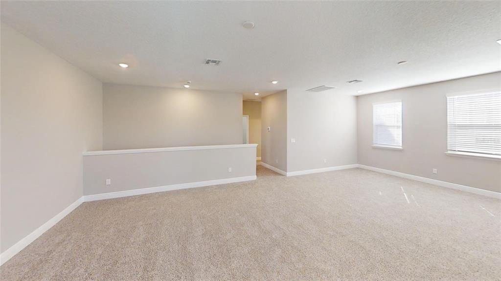 Empty room, Interior, Recessed Lighting