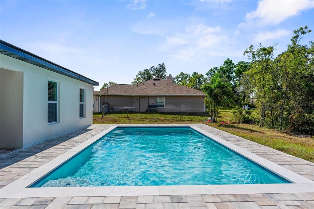 Exterior, Pool