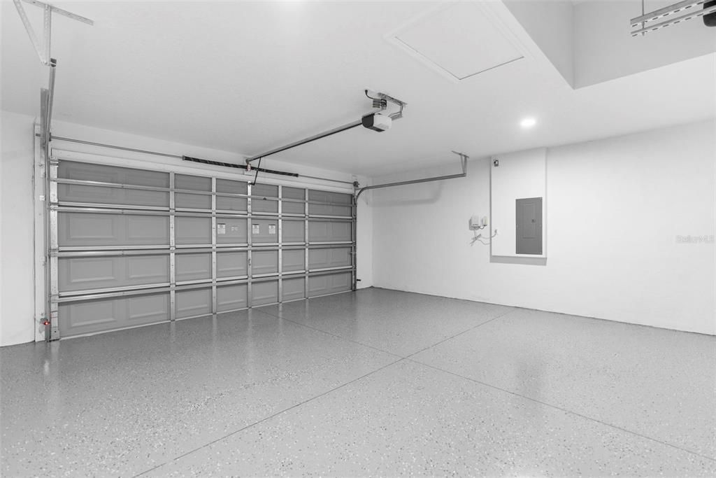 Garage, Interior, Recessed Lighting