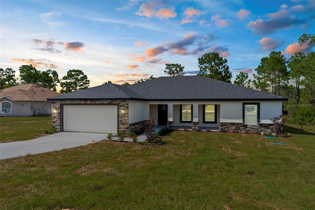 Attached, Backyard, Exterior, Facade, Ranch