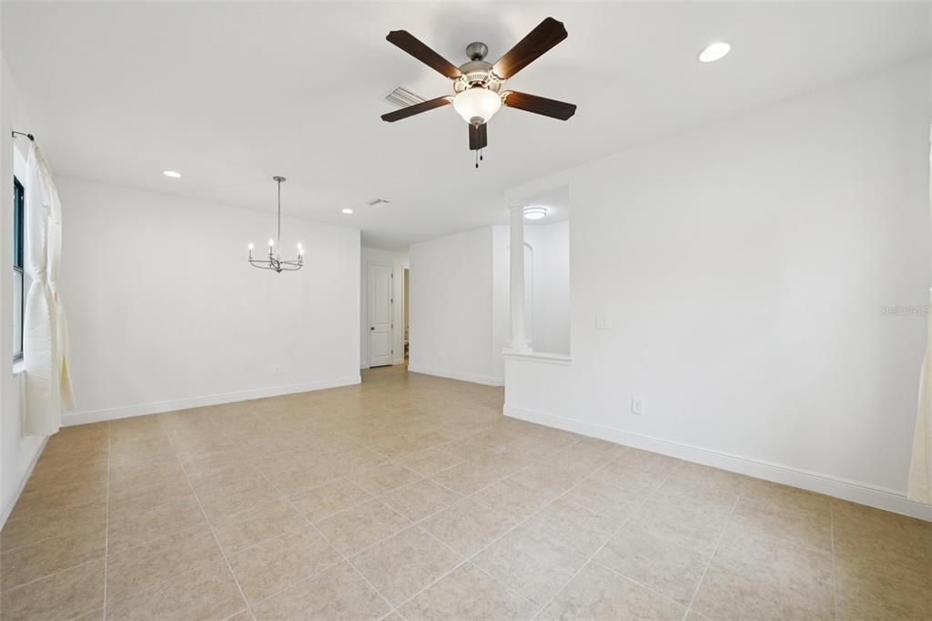 Chandelier, Empty room, Interior, Recessed Lighting