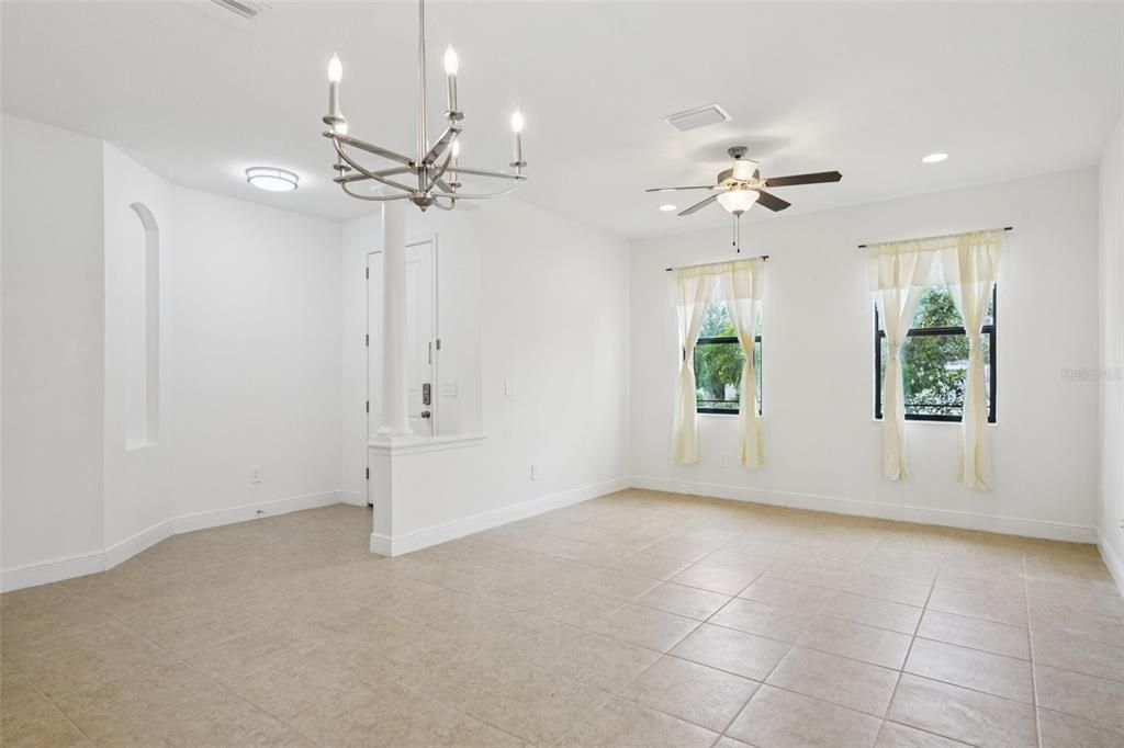 Chandelier, Empty room, Interior, Recessed Lighting