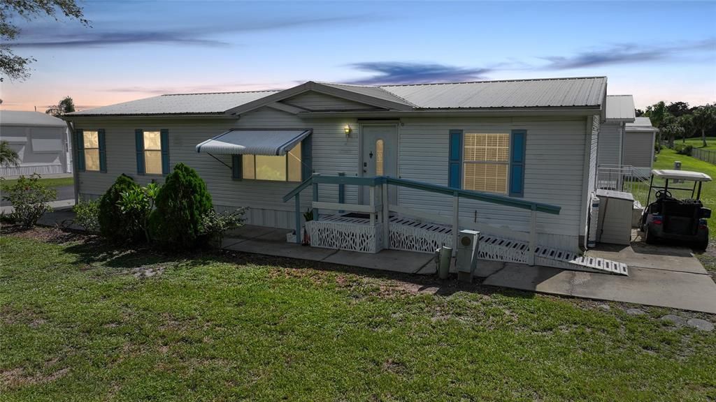 Backyard, Exterior
