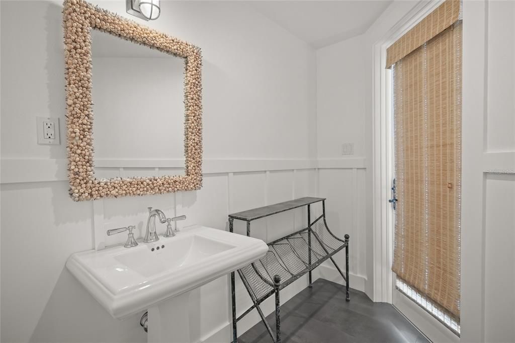 Bathroom, Interior