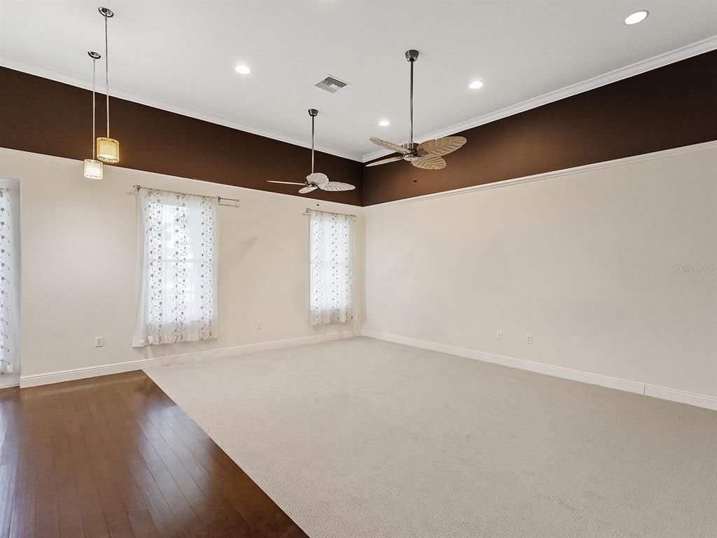 Empty room, Interior, Pendant Lights, Recessed Lighting, Wood Texture Flooring