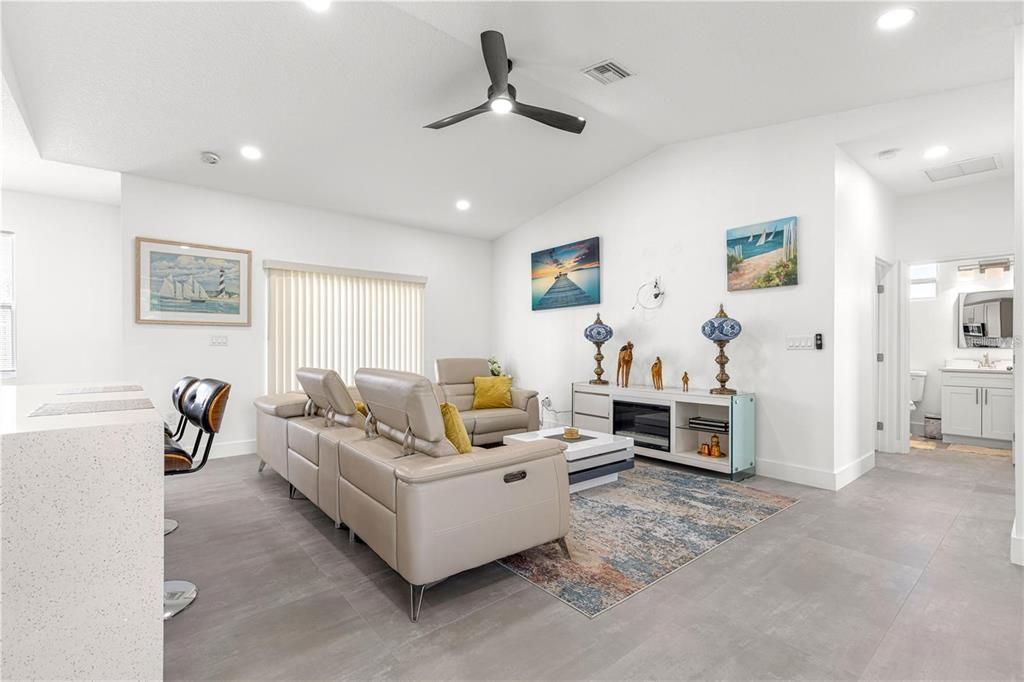 Fireplace, Interior, Living room, Recessed Lighting