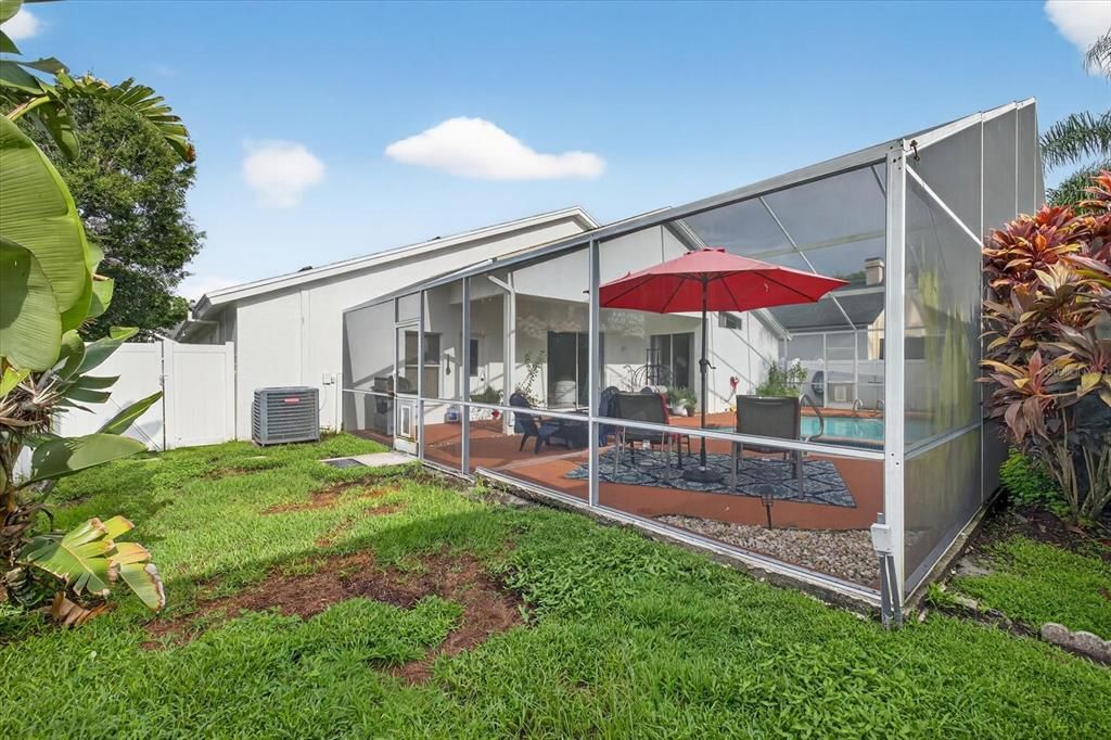 Backyard, Exterior