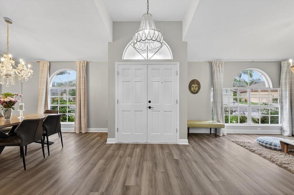 Chandelier, Dining room, Interior, Pendant Lights, Wood Texture Flooring