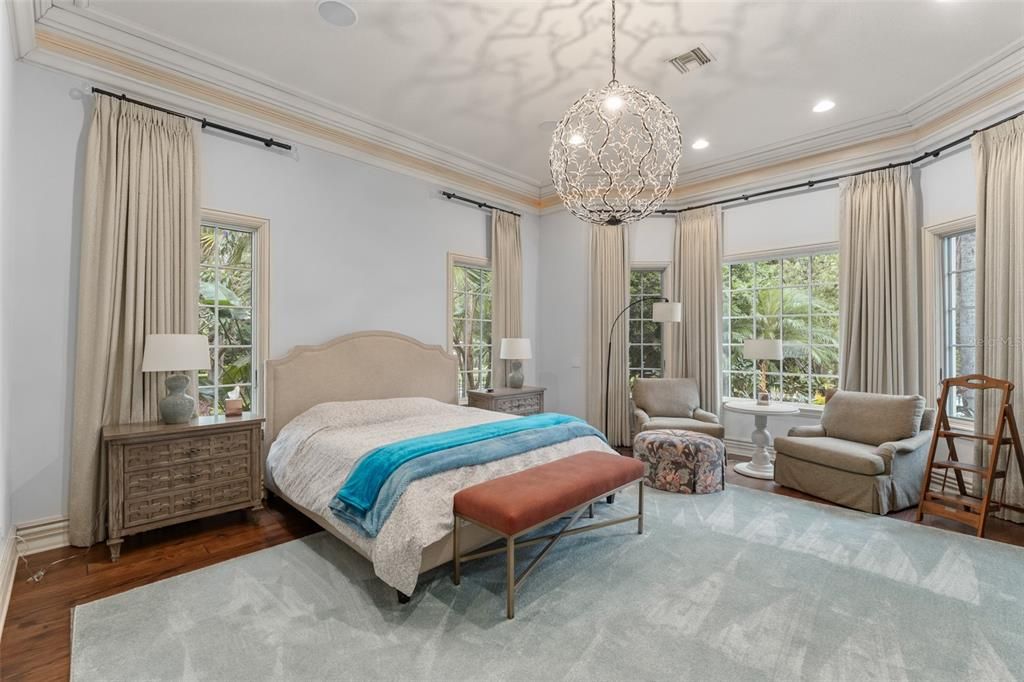 Bedroom, Interior, Pendant Lights, Recessed Lighting, Wood Texture Flooring