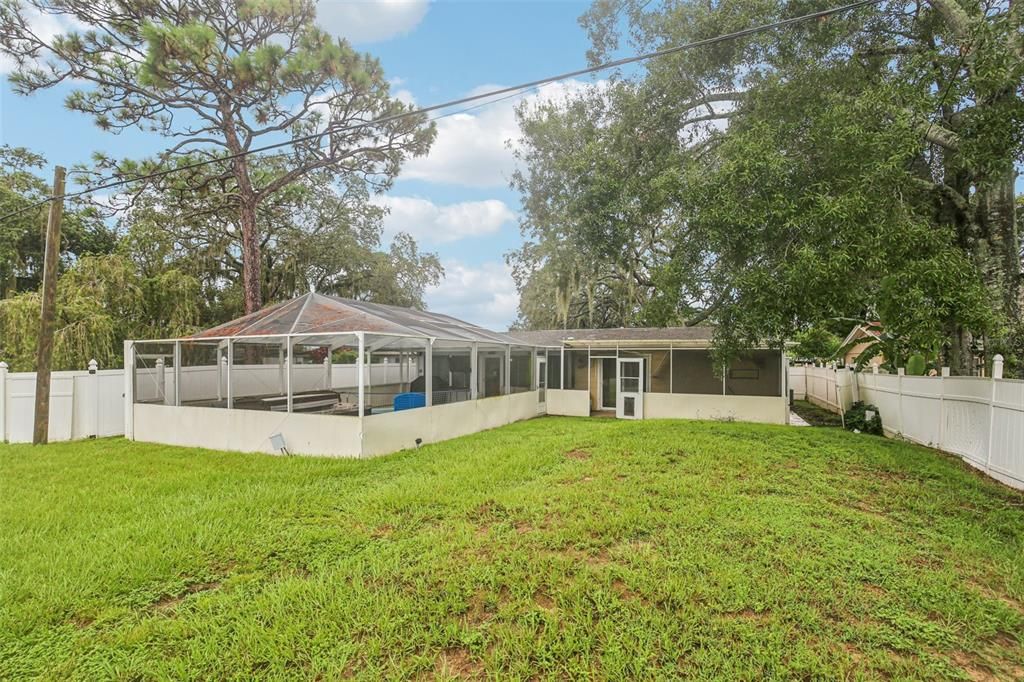 Backyard, Exterior